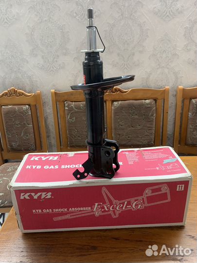 Продам новые стойки