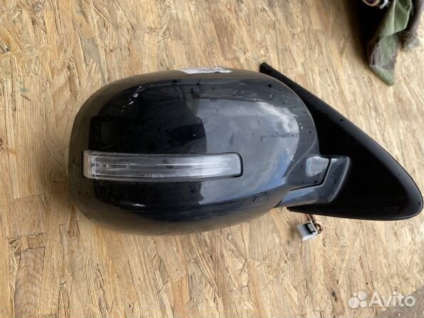 Митсубиси Аутлендер 3 зеркало правое