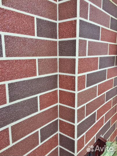 Гибкий кирпич на сетке