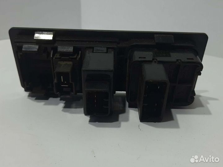 Блок управления зеркалами и фарами Geely mk cross