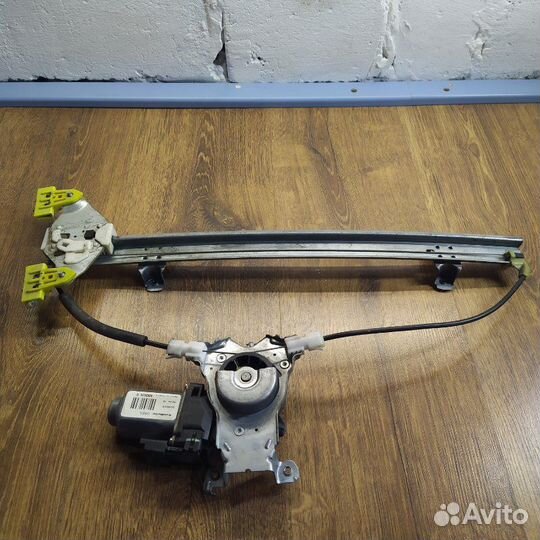 Стеклоподъемный механизм передний левый Nissan