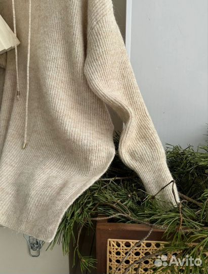 Свитер-худи с шерстью альпака, новый