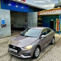 Hyundai Solaris 1.6 MT, 2018, 250 000 км, с пробегом, цена 930 000 руб.