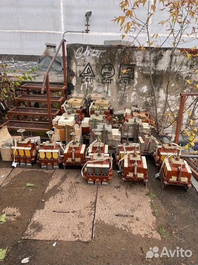 Автоматический выключатель ав2М15С-55-43 1500А;