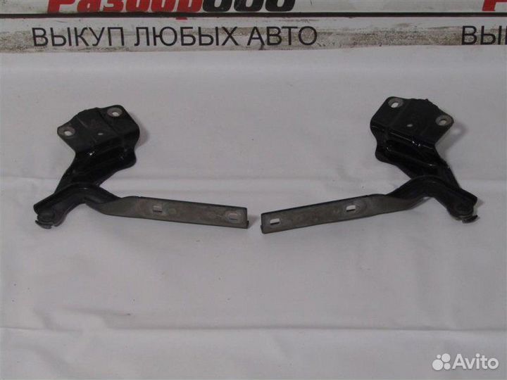 Петля капота правая Vw Jetta 1.6 CLR 2013