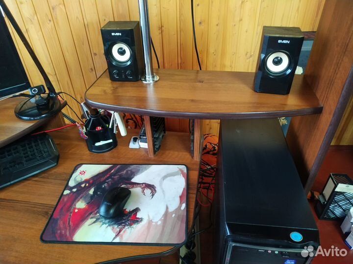 Компьютерный стол бу