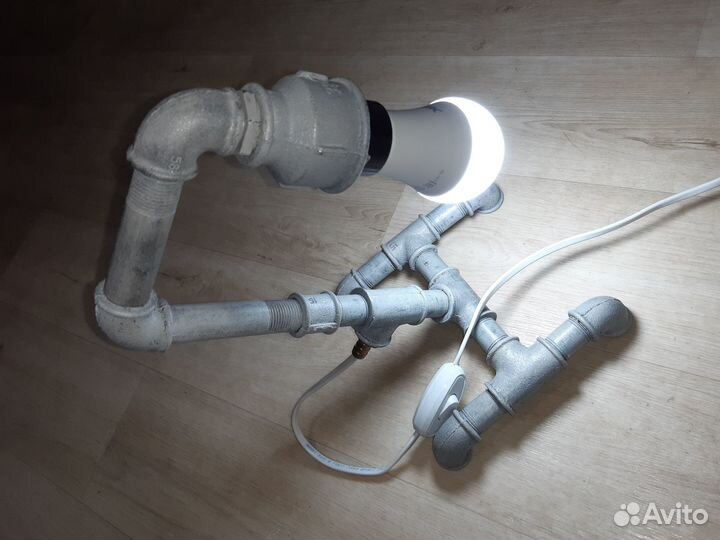 Светильник настольный лофт