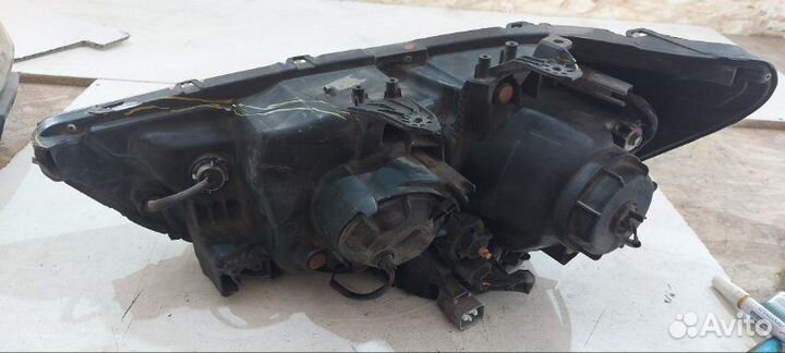 Фара галогеновая передняя правая Mitsubishi Asx