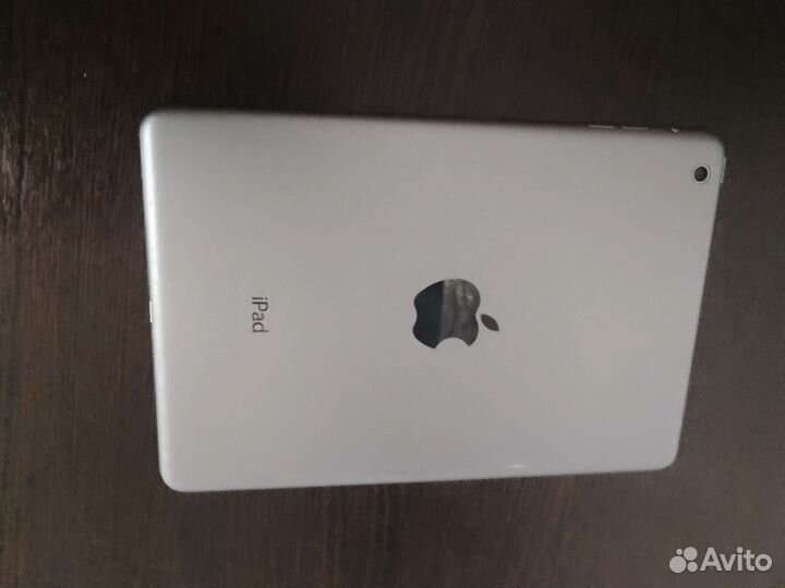 iPad mini 1; 16gb wifi