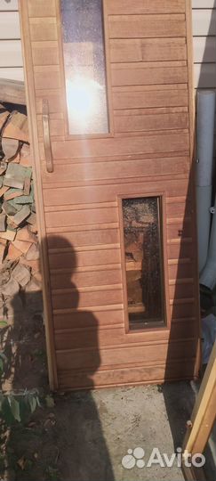 Дверь банная деревянная б/у