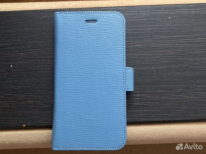 Чехол на iPhone 7