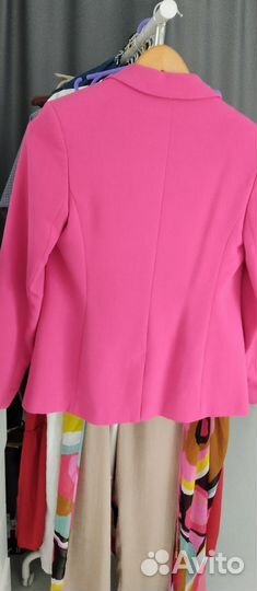 Пиджак розовый