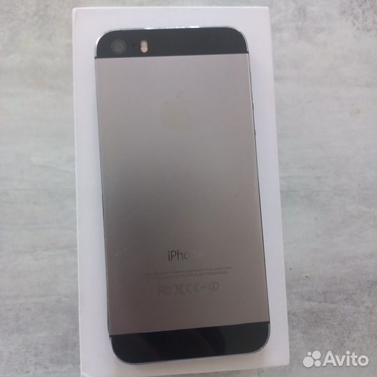iPhone 5S, 16 ГБ