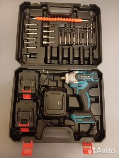 Гайковёрт аккумуляторный ударный mecken в кейсе