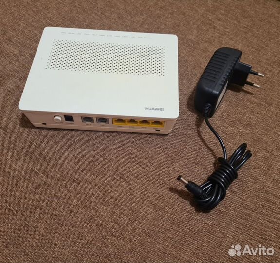 Оптический терминал роутер Ростелеком Huawei