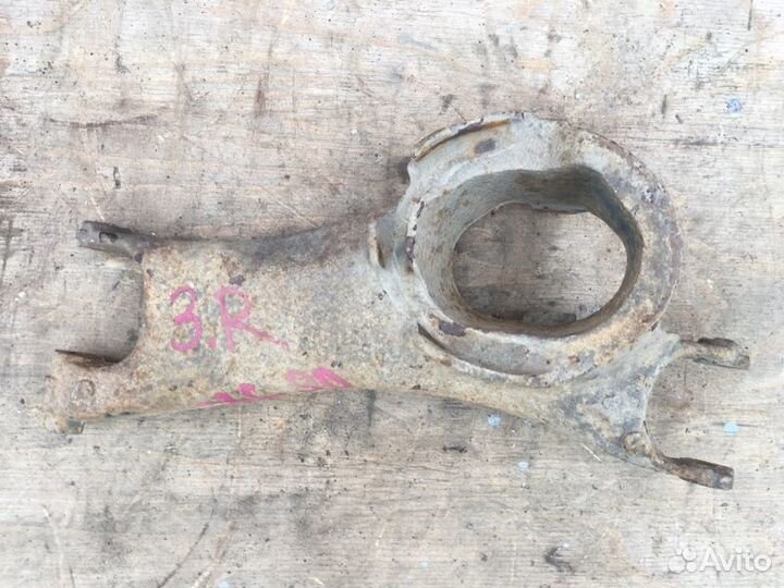 Рычаг задний нижний правый Volvo XC90 I 2002-2015г