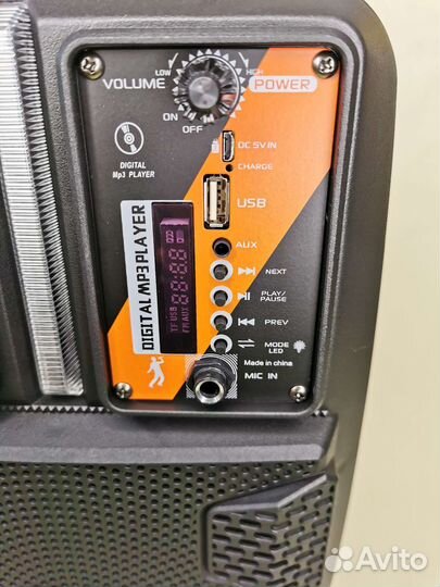 Bluetooth-колонка Hoco BS37 с микрофоном