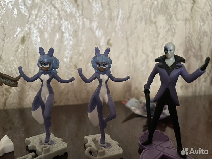 Игрушки из Kinder Леди Баг