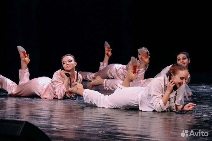 Танцевальный коллектив