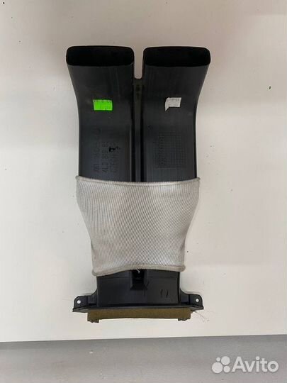 Б/У воздуховод Audi Q7 4L BAR 4.2Л. 2006