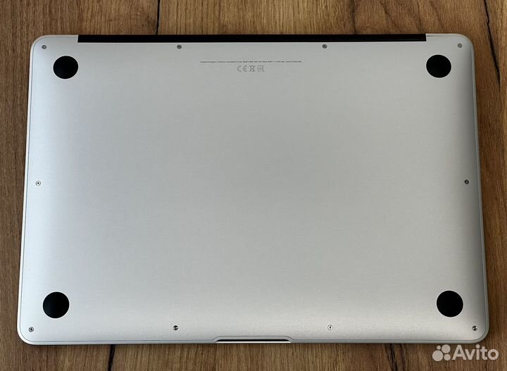 MacBook Air 13 2017 i5 / 8GB/ SSD/ 240 циклов