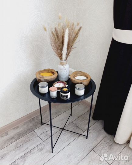 Столик с подносом
