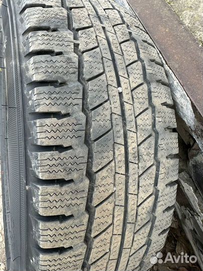 Triangle Snowlink TWT02 215/70 R15 109S