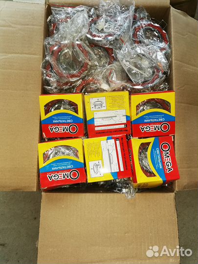 Светильник потолочный встраиваемый