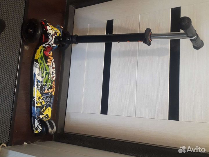 Самокат детский трехколесный