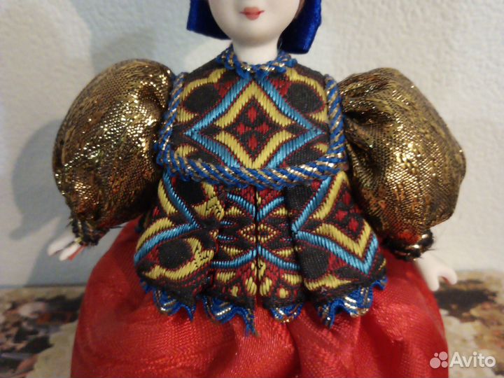 Куклы-сувениры из разных стран