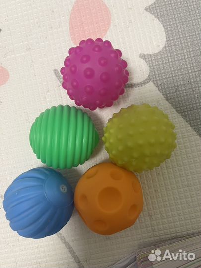 Развивающие игрушки