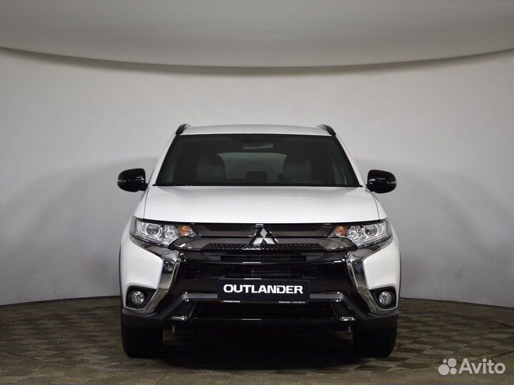Mitsubishi Outlander 2 CVT, 2022