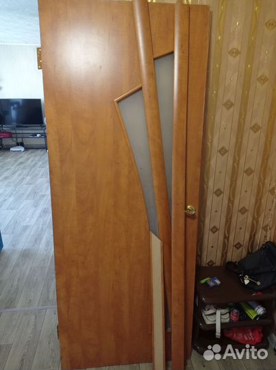 Дверь межкомнатная 800 на 2000 бу