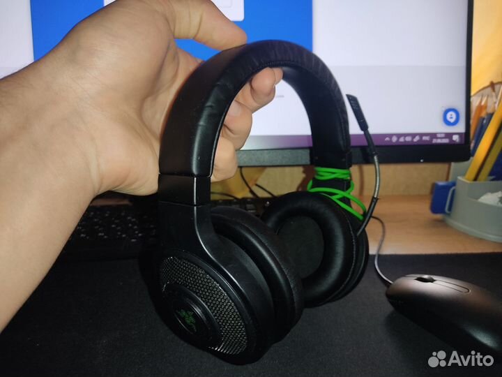 Наушники Razer kraken essential