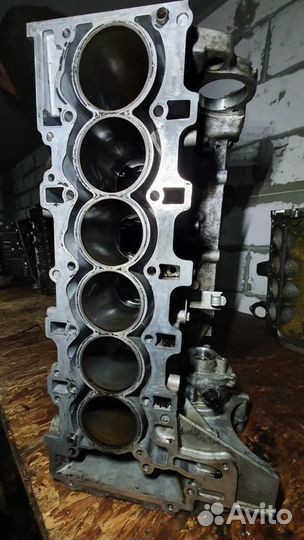 Блок двигателя N54B30 3.0 135 E82 535i E60 X6 Z4