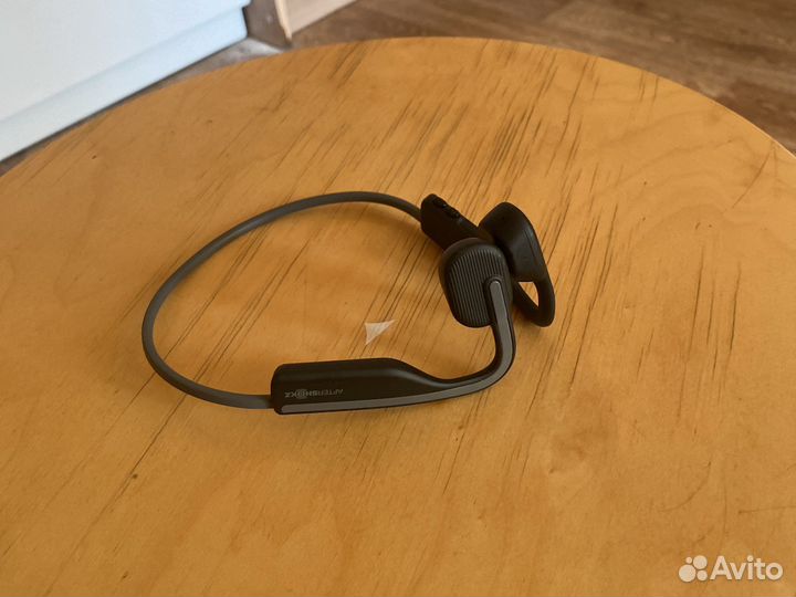 Беспроводные наушники aftershokz