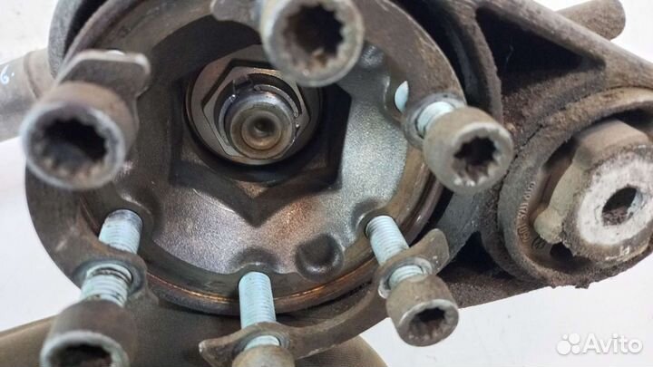 Редуктор переднего моста Volkswagen Toureg 1