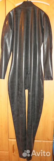 Латексный карнавальный костюм