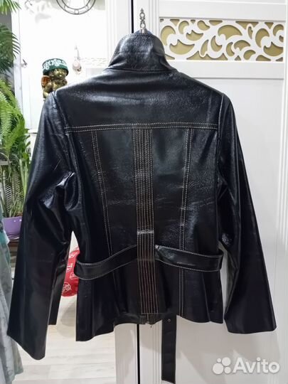 Куртка кожаная женская 42 44
