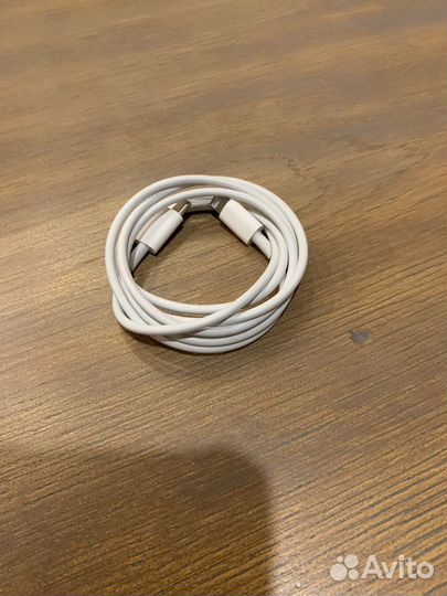 Оригинальный провод на iPhone для быстрой зарядки