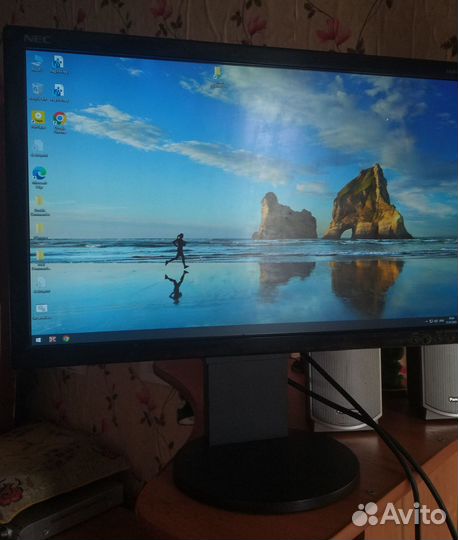 Монитор NEC MultiSync EA231WMi 23