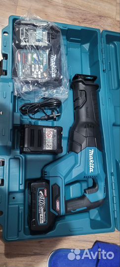 Пила сабельная аккумуляторная Makita