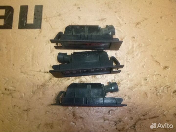 Плафон освещения номера opel astra H 2004