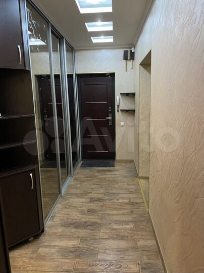 2-к. квартира, 60 м², 2/7 эт.