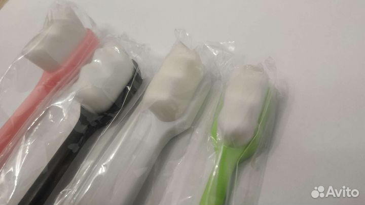 Зубная щетка нового поколения