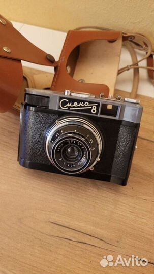 Плёночный фотоаппарат Смена 8