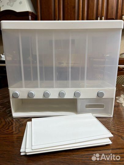 Контейнер для хранения круп