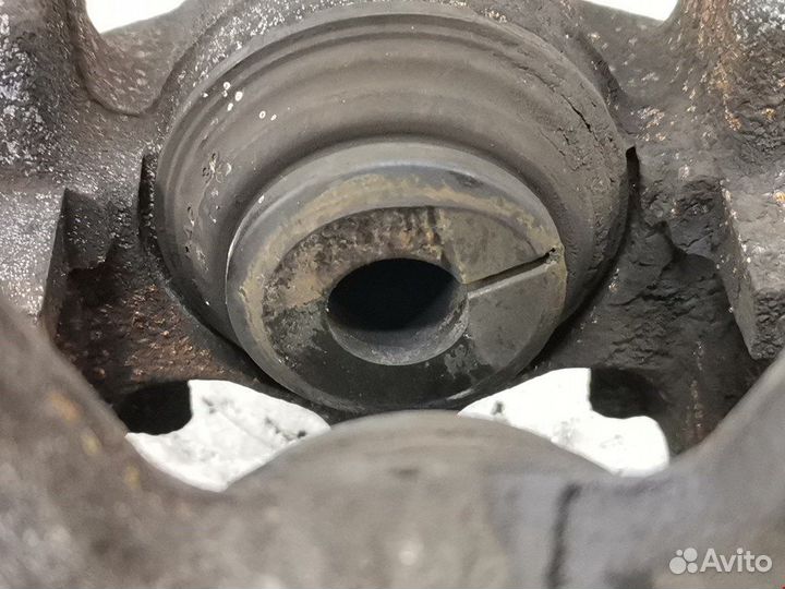 Суппорт для mercedes-benz C-Class (W203)