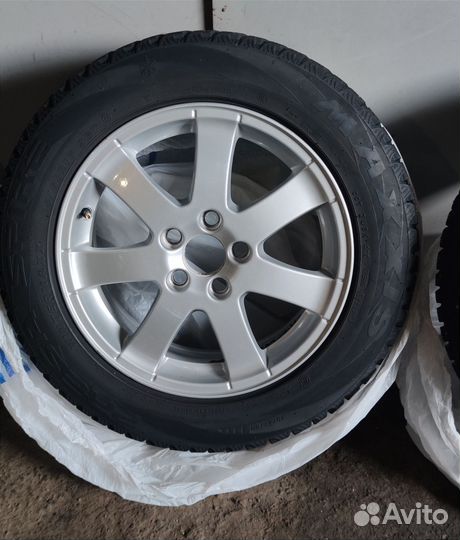 Литые диски r16 на volvo s40 с зимней резиной