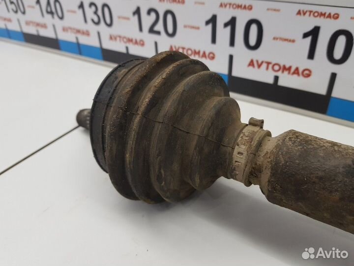 Полуось (привод) передний правый